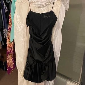 Perfect Little Black Dress - Vintage Nicole Miller Collection- Size 2 - LIKE NEW